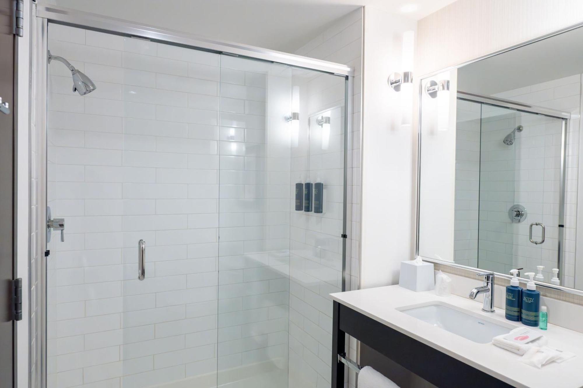 Four Points By Sheraton Edmonton International Airport Ніску Екстер'єр фото